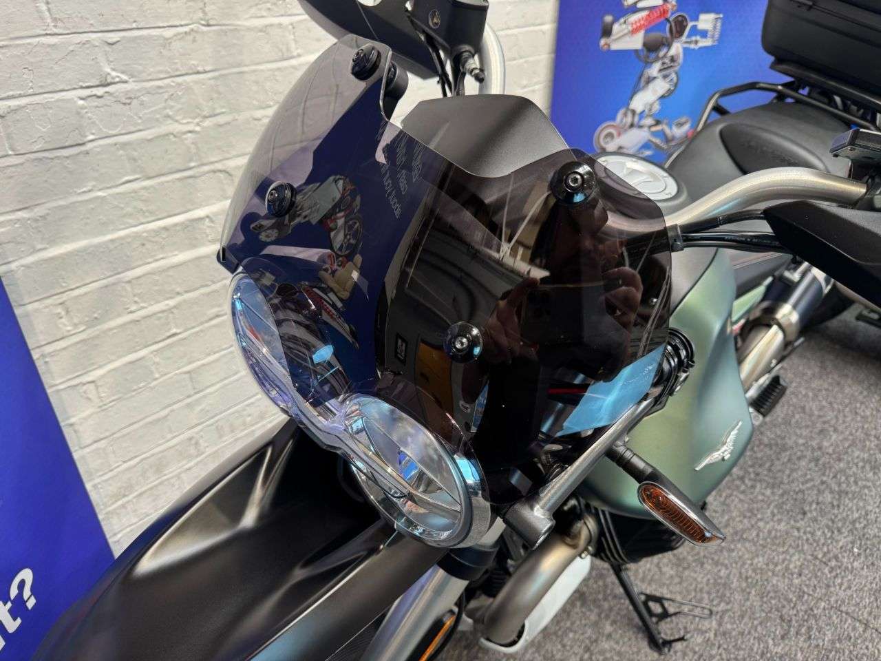 2022 MOTO GUZZI V85 2022 MOTO GUZZI V85