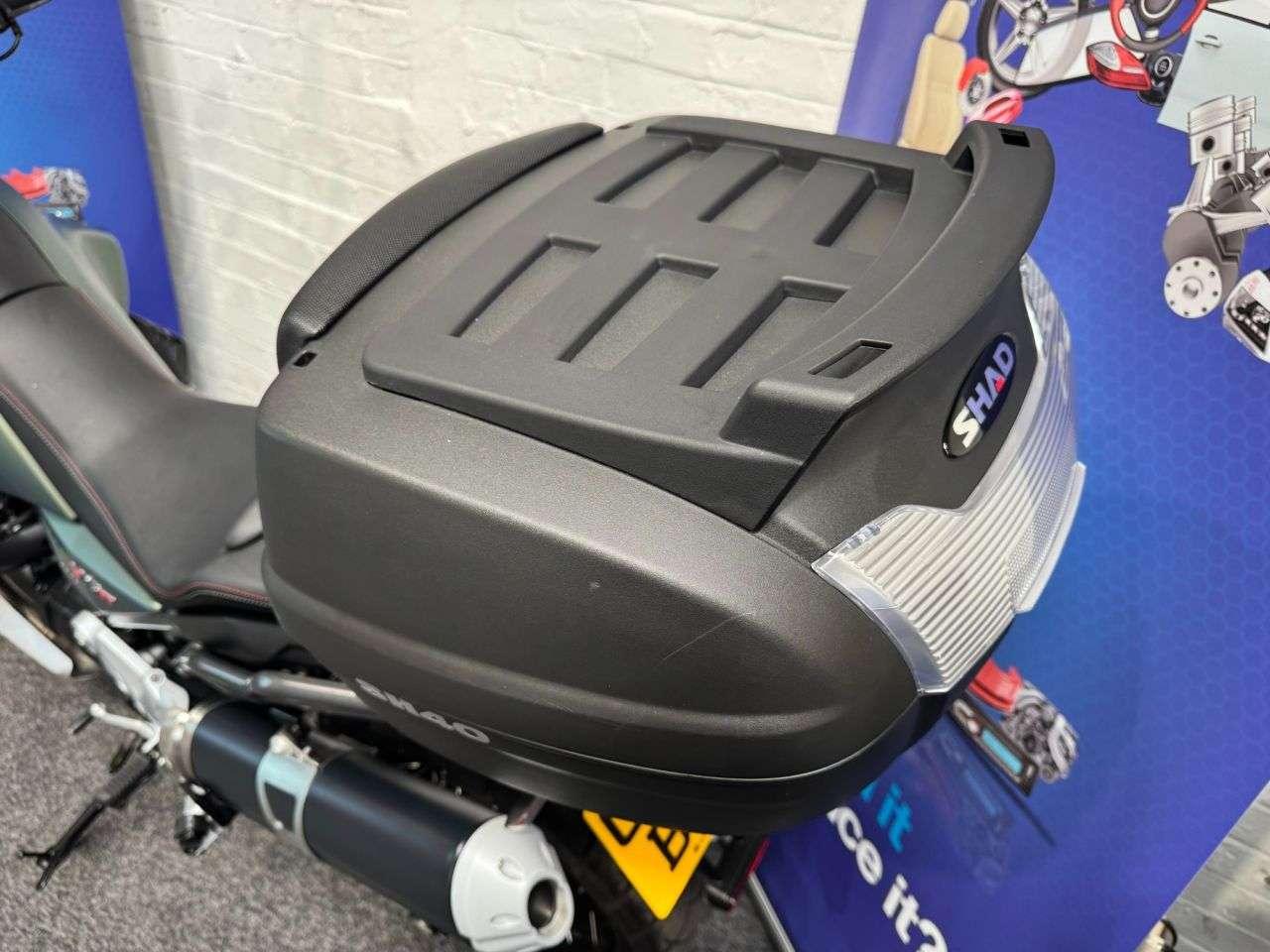 2022 MOTO GUZZI V85 2022 MOTO GUZZI V85