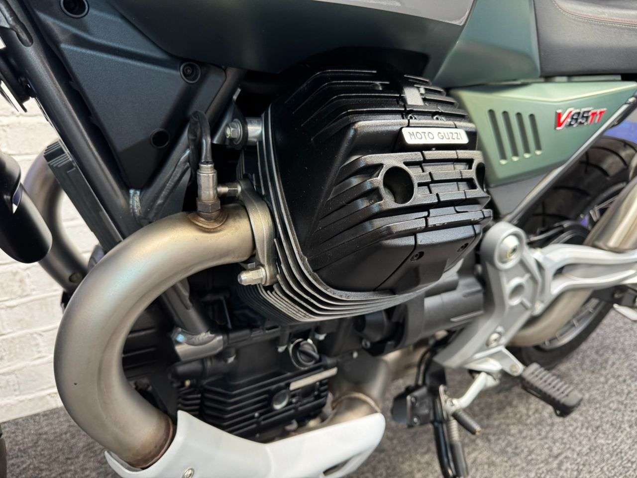 2022 MOTO GUZZI V85 2022 MOTO GUZZI V85