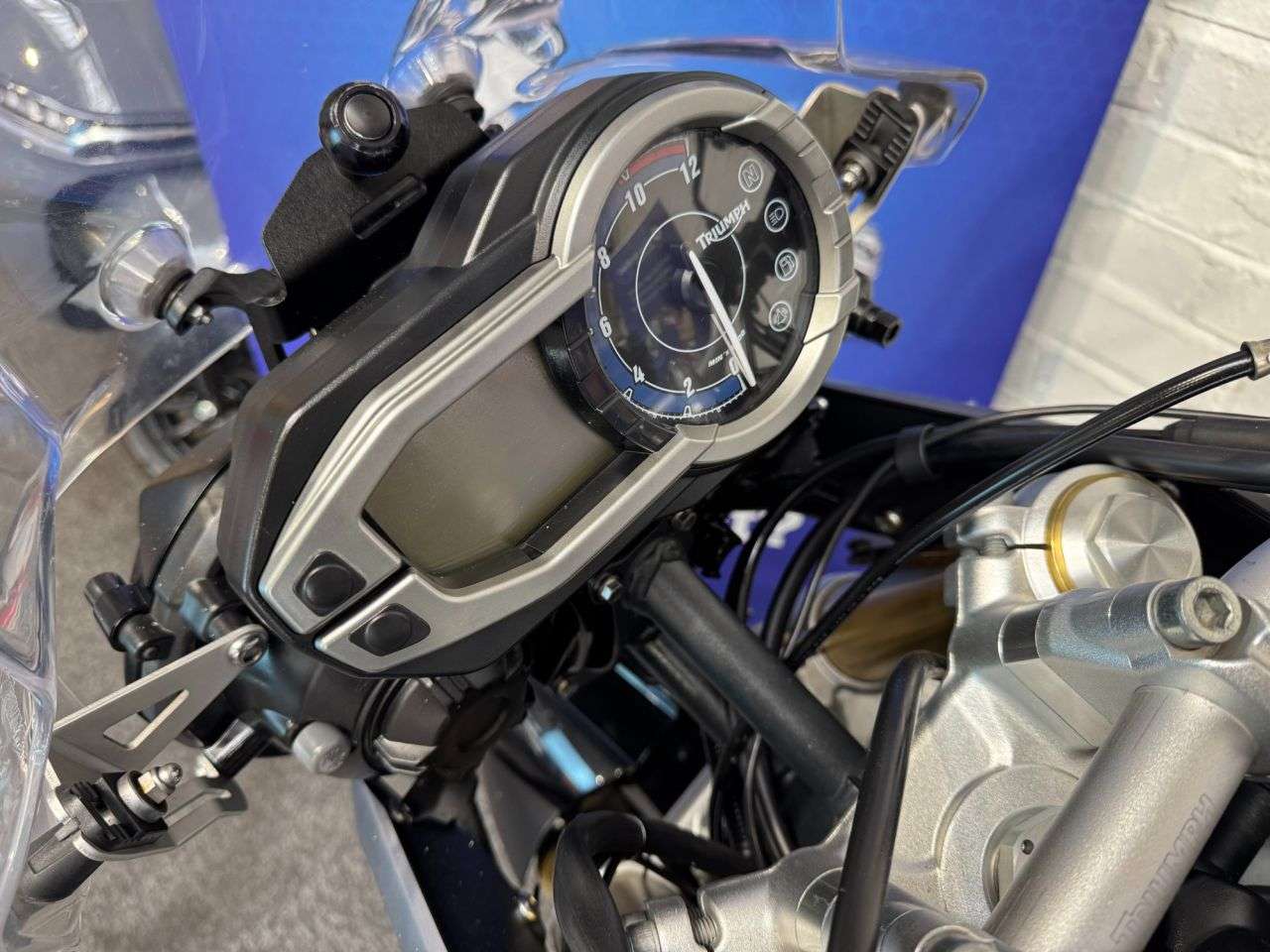 2013 TRIUMPH TIGER 800 2013 TRIUMPH TIGER 800