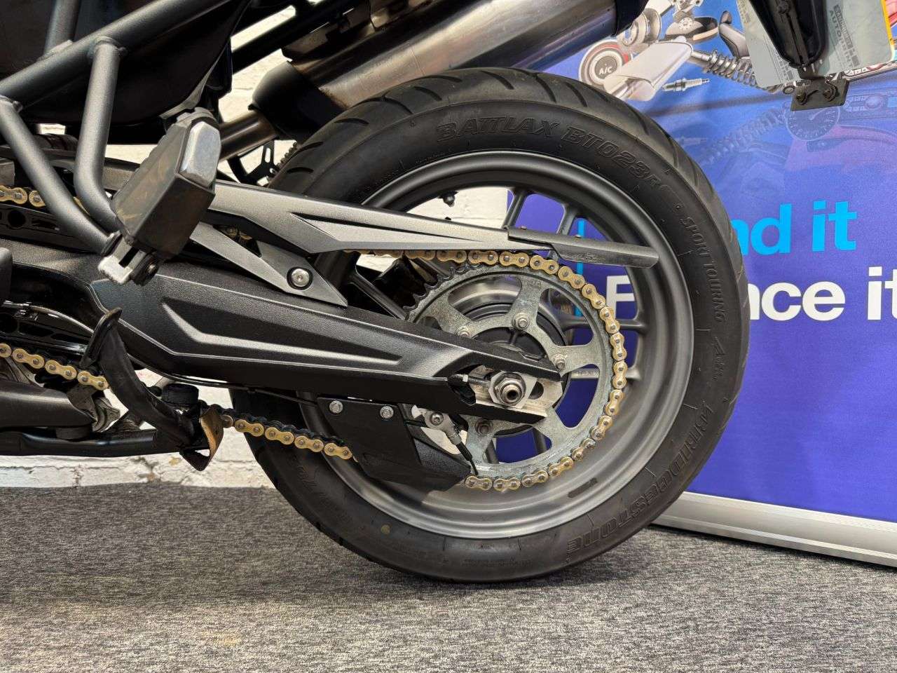 2013 TRIUMPH TIGER 800 2013 TRIUMPH TIGER 800