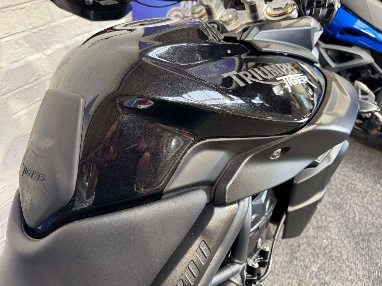 2013 TRIUMPH TIGER 800 2013 TRIUMPH TIGER 800