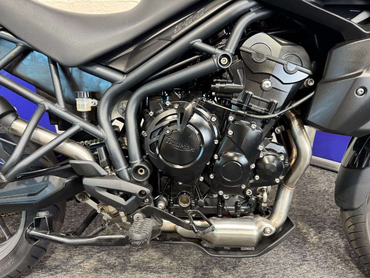 2013 TRIUMPH TIGER 800 2013 TRIUMPH TIGER 800