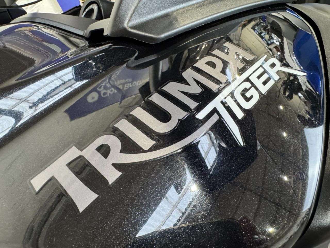 2013 TRIUMPH TIGER 800 2013 TRIUMPH TIGER 800