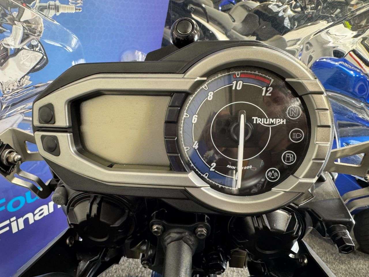 2013 TRIUMPH TIGER 800 2013 TRIUMPH TIGER 800