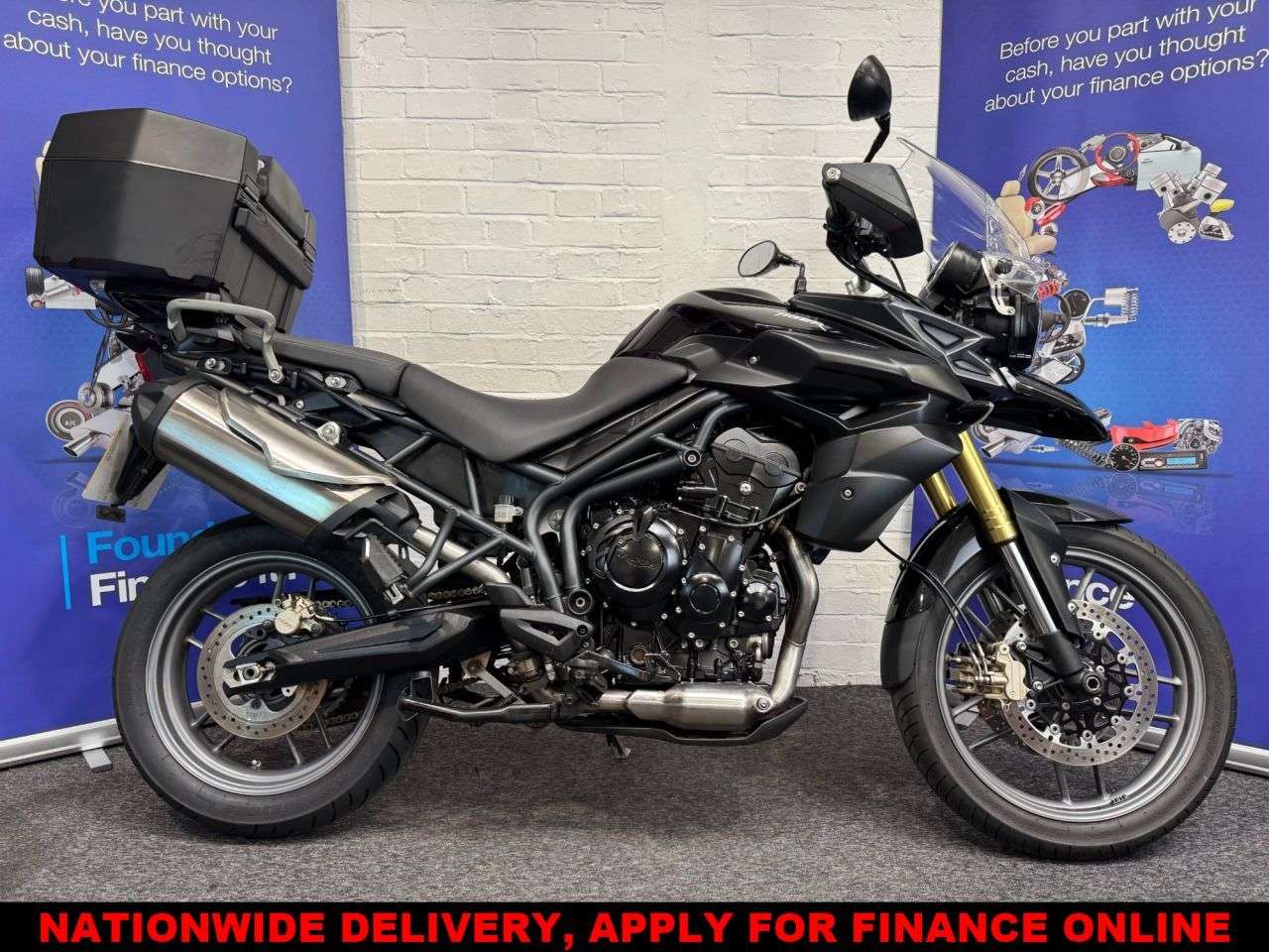 2013 TRIUMPH TIGER 800 2013 TRIUMPH TIGER 800