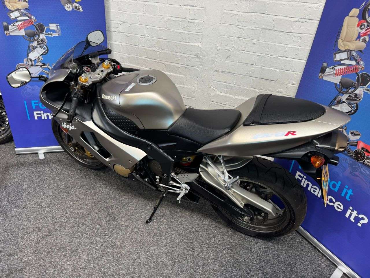 2006 KAWASAKI NINJA ZX-6R 2006 KAWASAKI NINJA ZX-6R