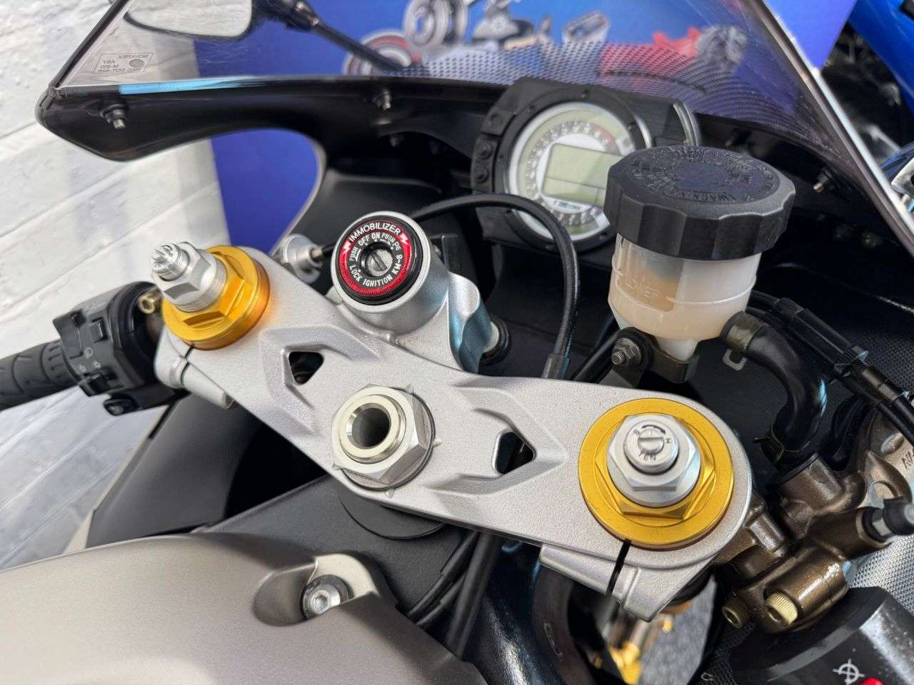 2006 KAWASAKI NINJA ZX-6R 2006 KAWASAKI NINJA ZX-6R