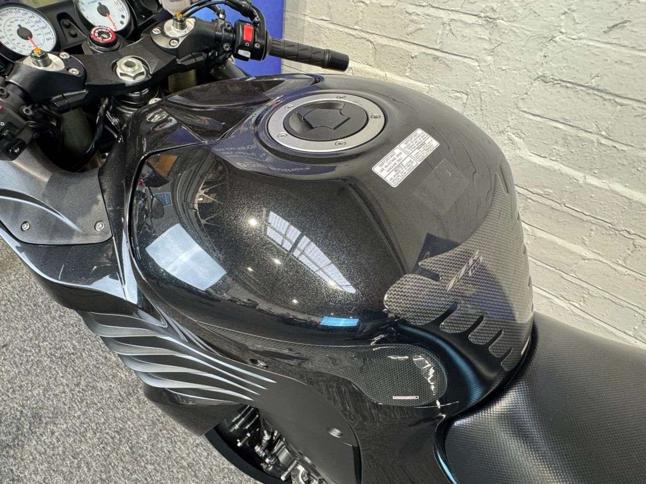 2010 KAWASAKI ZZR1400 2010 KAWASAKI ZZR1400