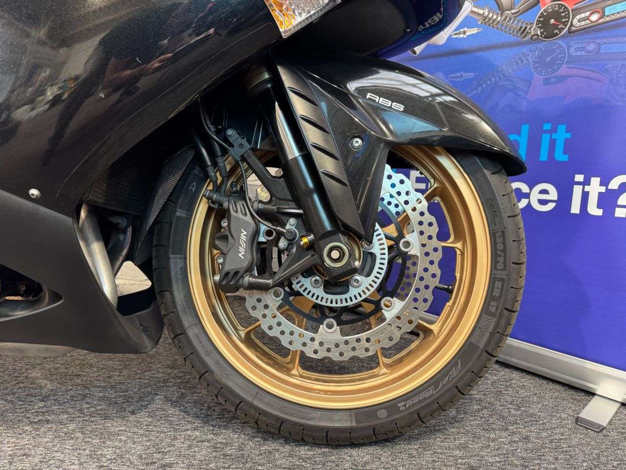 2010 KAWASAKI ZZR1400 2010 KAWASAKI ZZR1400