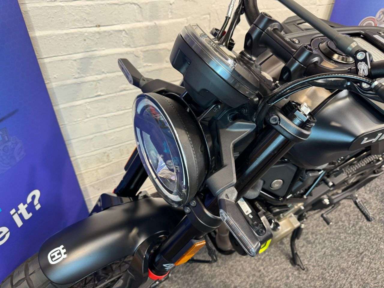 2023 HUSQVARNA SVARTPILEN 401 2023 HUSQVARNA SVARTPILEN 401