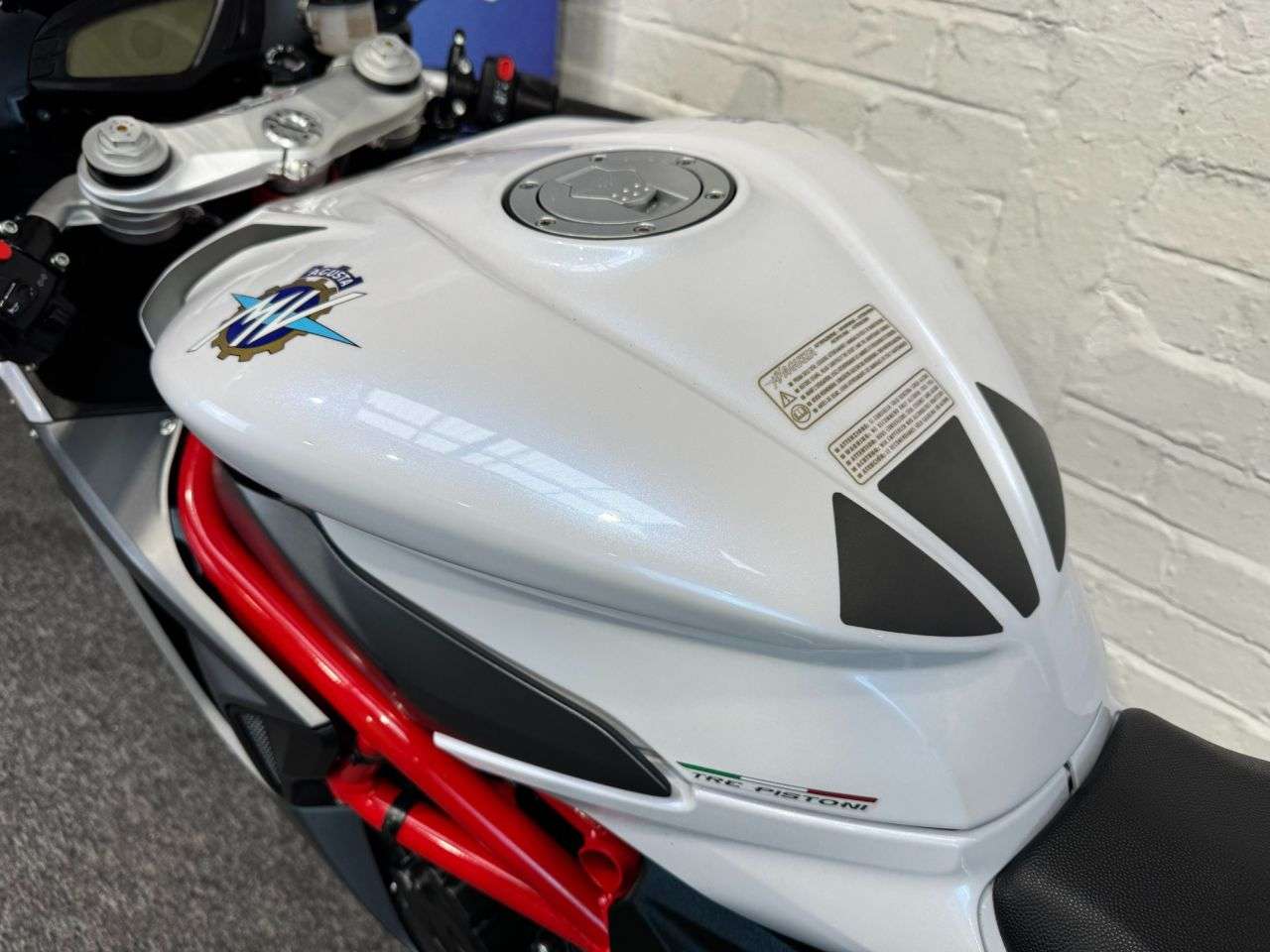 2018 MV AGUSTA F3 800 2018 MV AGUSTA F3 800