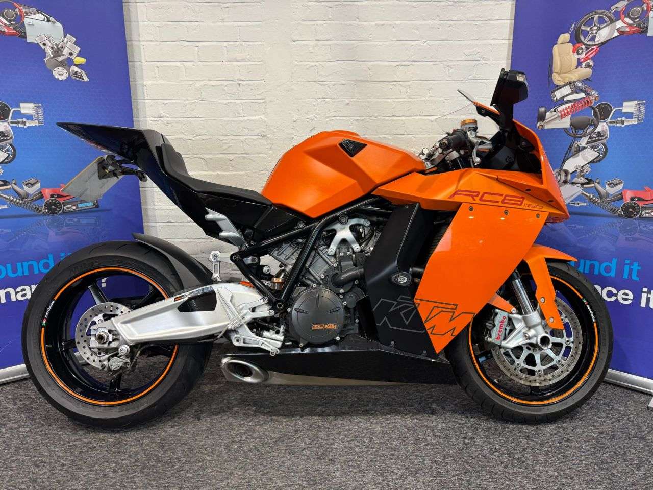 2012 KTM RC 8 2012 KTM RC 8