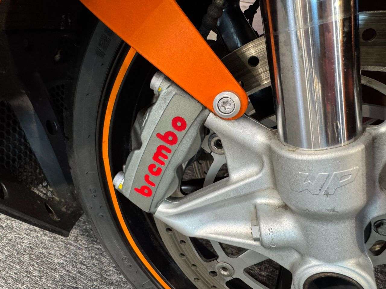 2012 KTM RC 8 2012 KTM RC 8