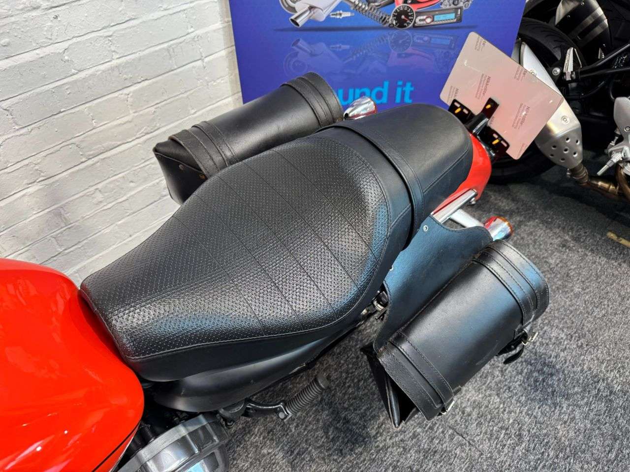 2004 HARLEY-DAVIDSON SPORTSTER 2004 HARLEY-DAVIDSON SPORTSTER