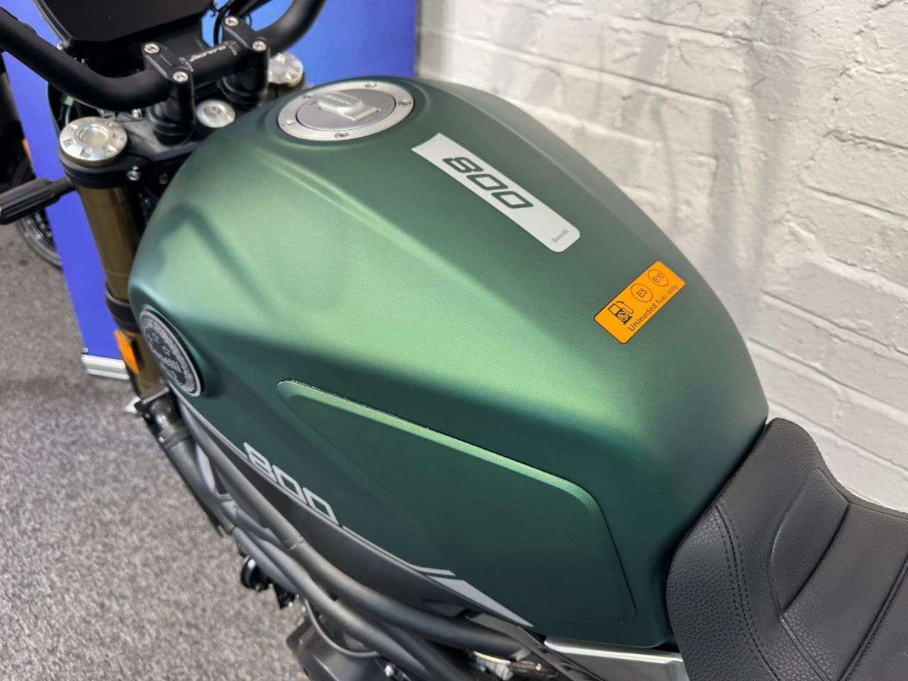null BENELLI LEONCINO 800 null BENELLI LEONCINO 800