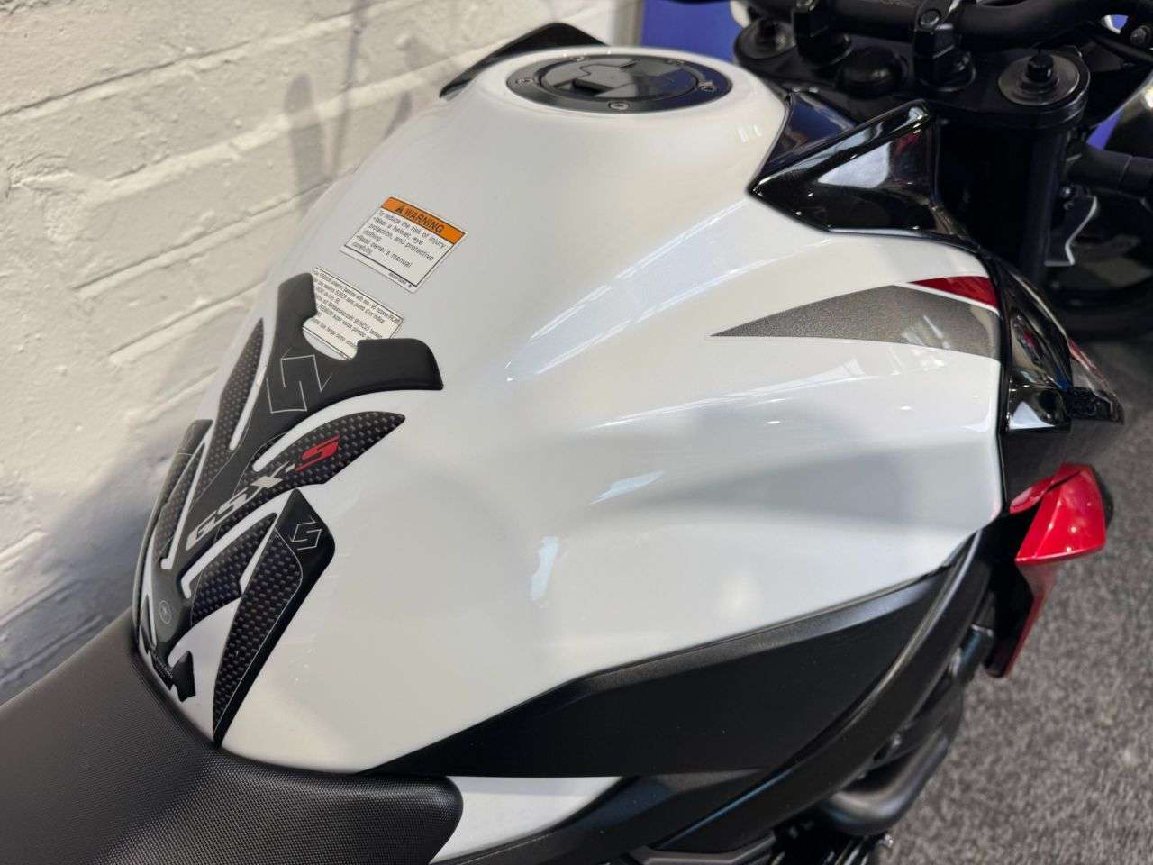 2020 SUZUKI GSX-S750 2020 SUZUKI GSX-S750