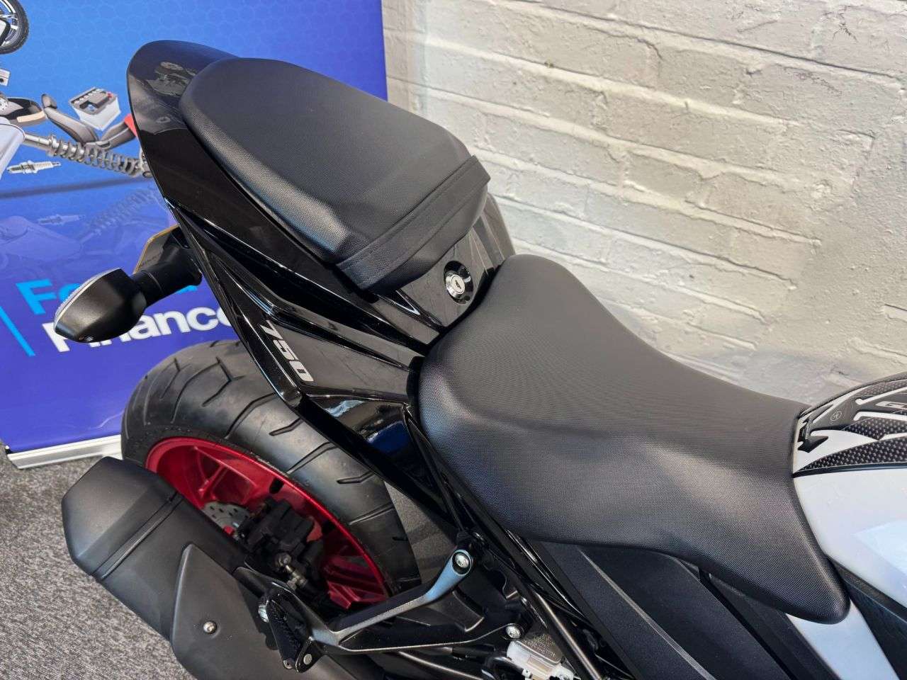 2020 SUZUKI GSX-S750 2020 SUZUKI GSX-S750