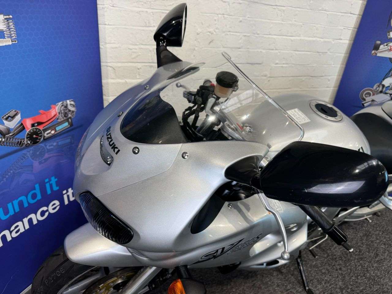 2002 SUZUKI SV650S 2002 SUZUKI SV650S