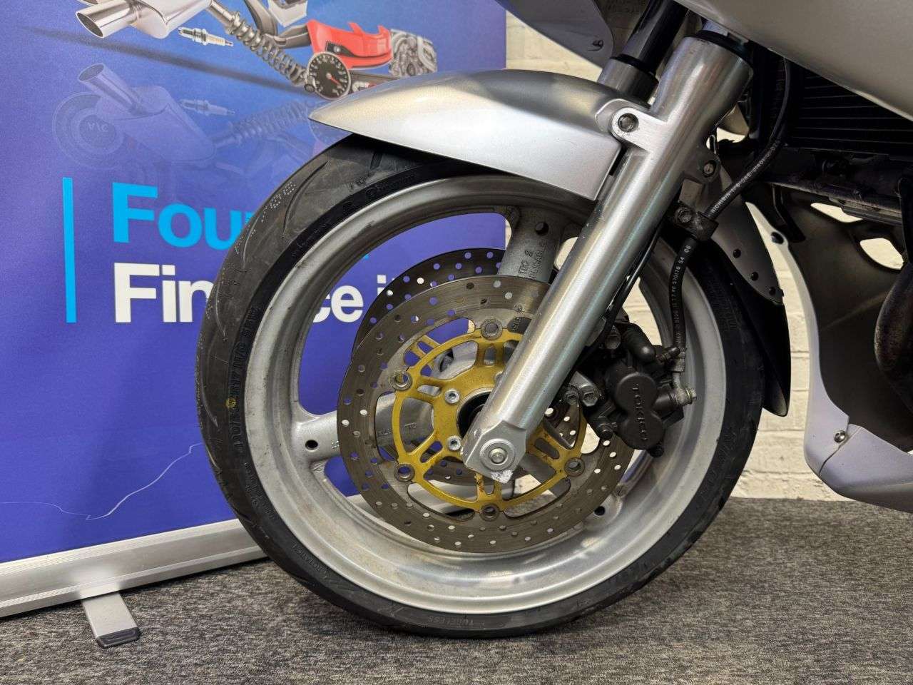 2002 SUZUKI SV650S 2002 SUZUKI SV650S