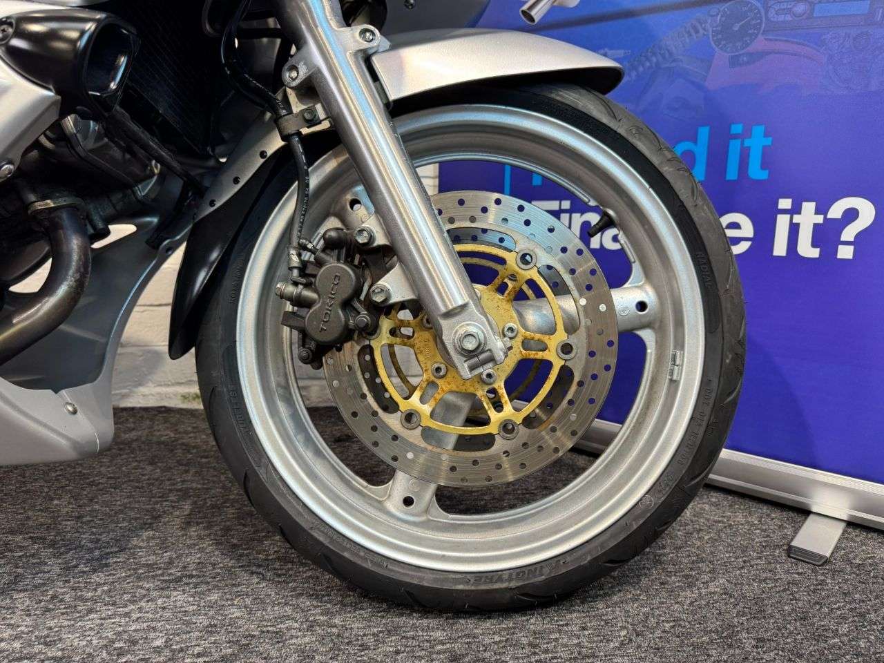 2002 SUZUKI SV650S 2002 SUZUKI SV650S