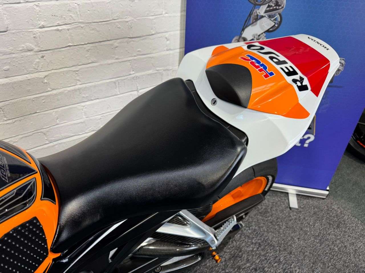 null HONDA CBR1000RR FIREBLADE null HONDA CBR1000RR FIREBLADE