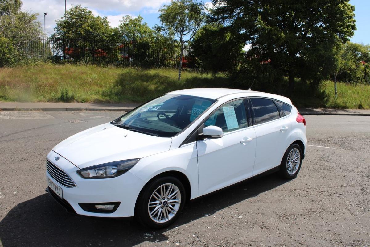 Check out this Ford Focus 2017 Petrol Manual
