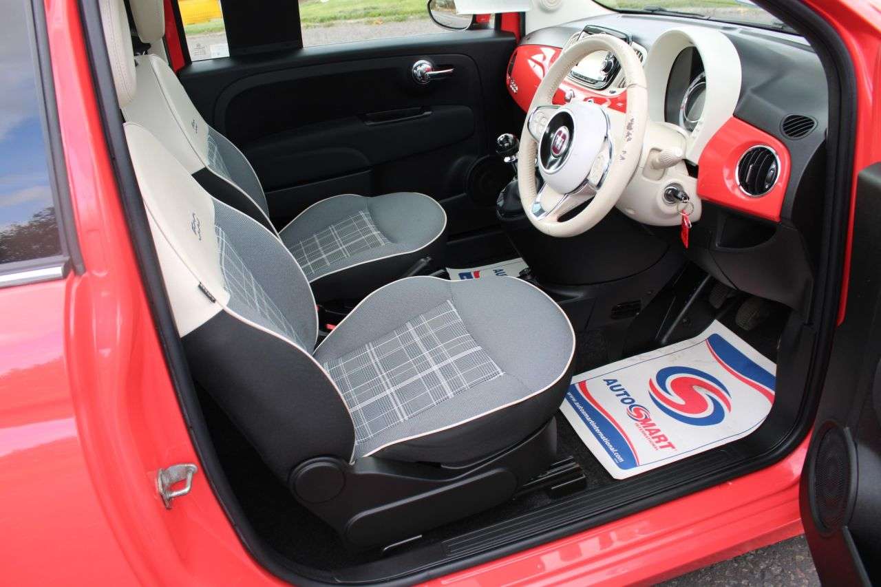 2018 FIAT 500 2018 FIAT 500