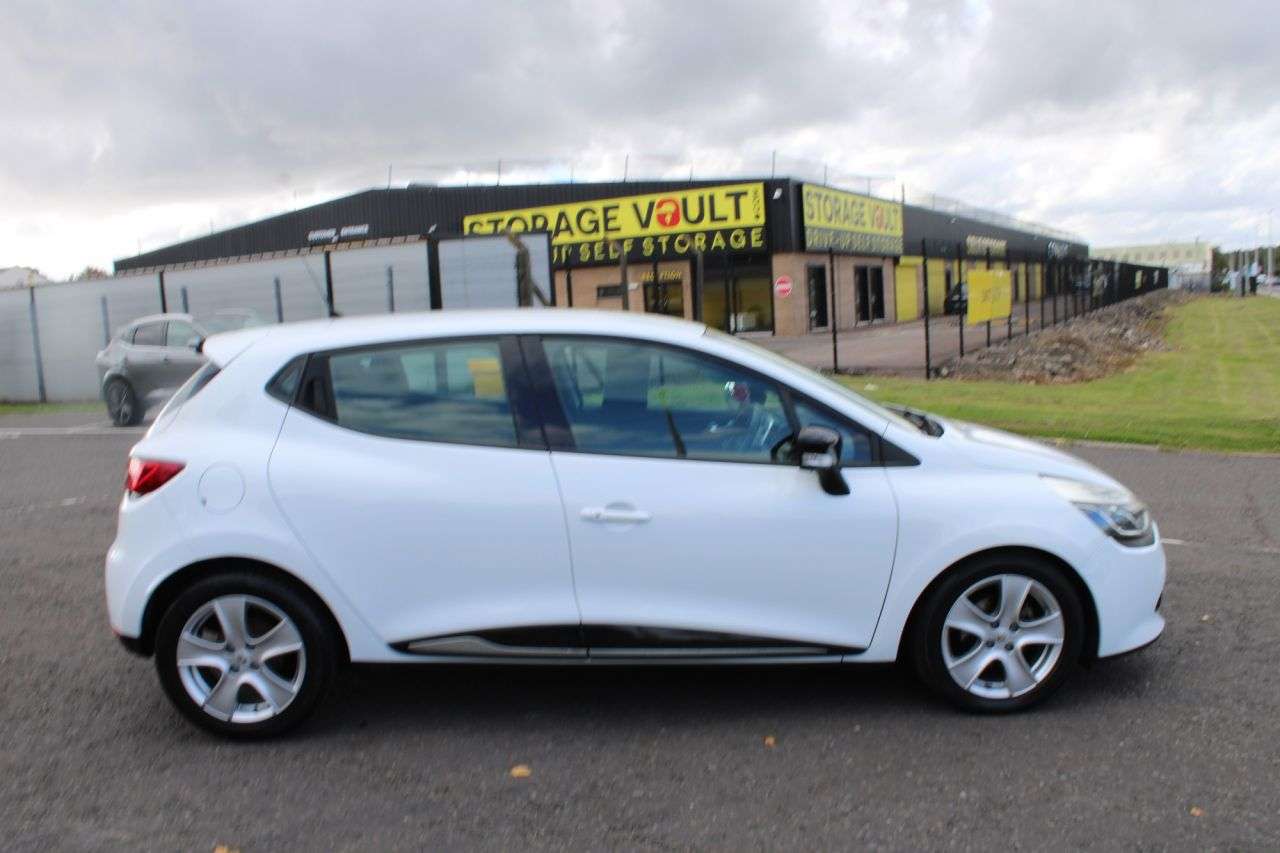 2015 RENAULT CLIO 2015 RENAULT CLIO