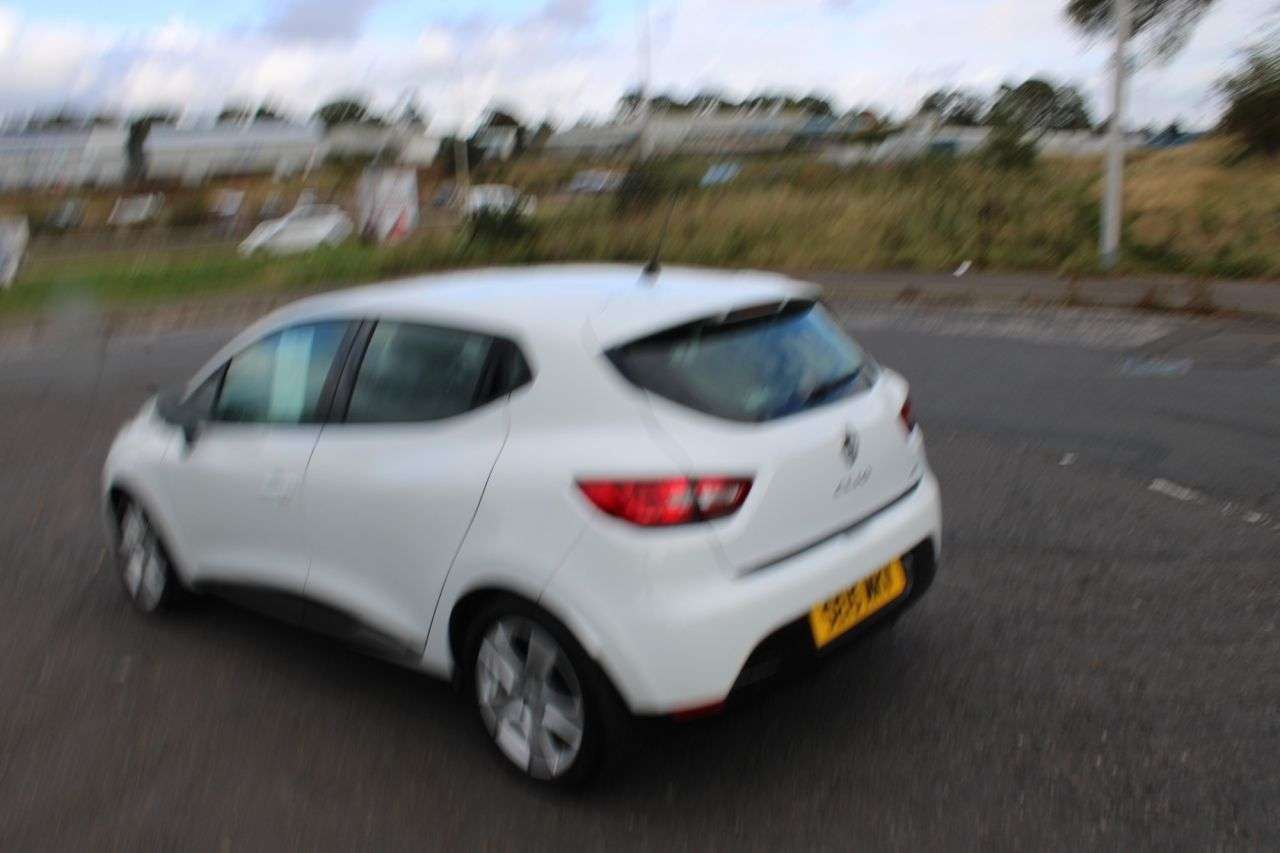 2015 RENAULT CLIO 2015 RENAULT CLIO