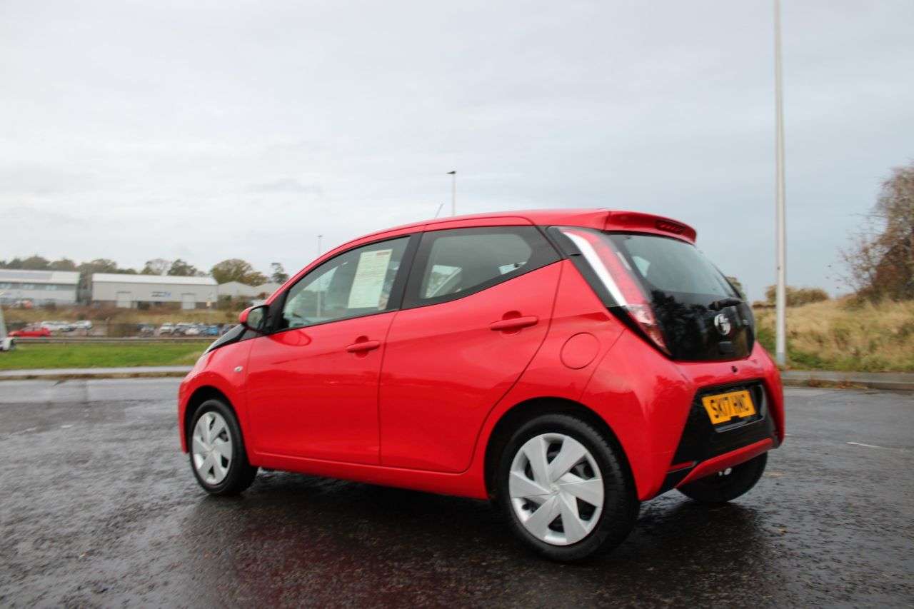 2017 TOYOTA AYGO 2017 TOYOTA AYGO