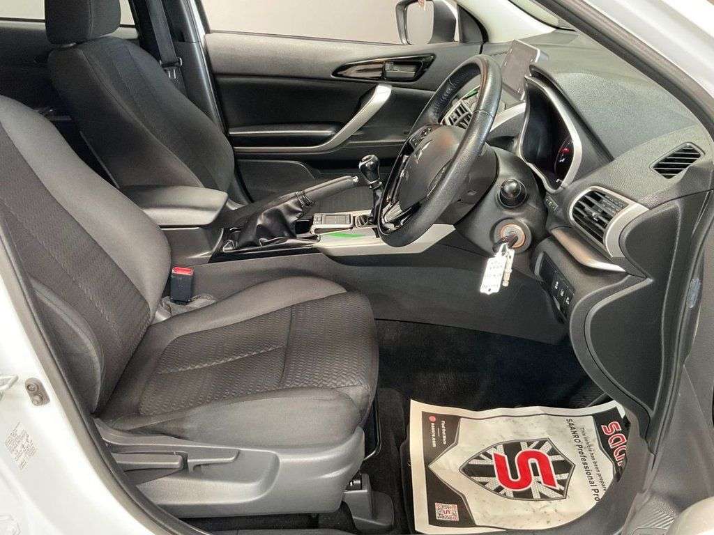 2018 MITSUBISHI ECLIPSE CROSS 2018 MITSUBISHI ECLIPSE CROSS