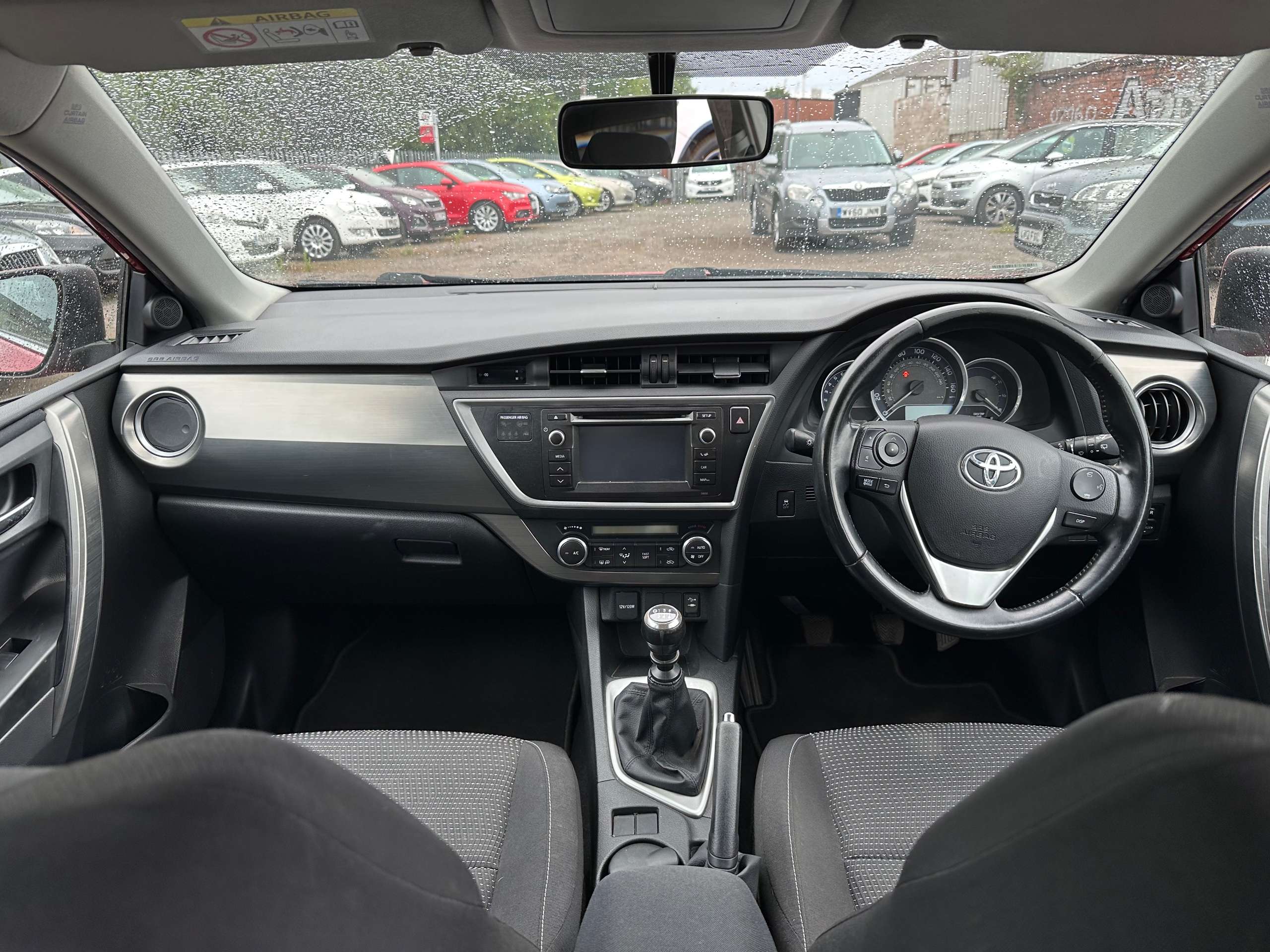 2014 TOYOTA AURIS 2014 TOYOTA AURIS