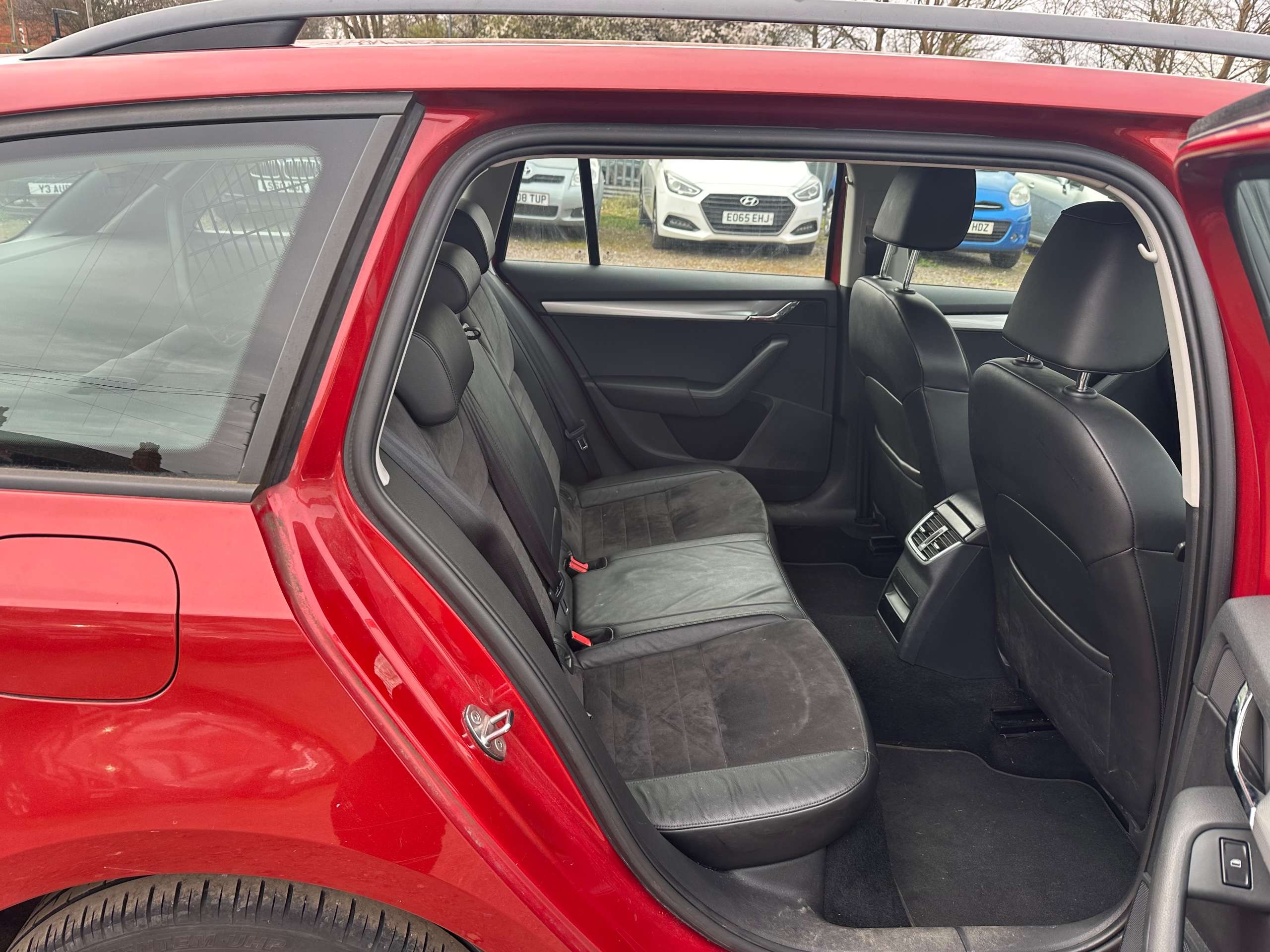 2014 SKODA OCTAVIA 2014 SKODA OCTAVIA