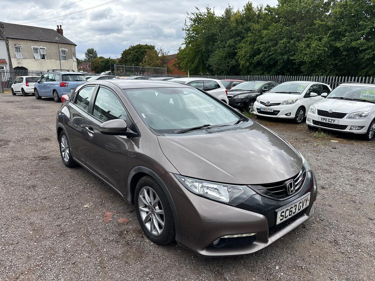 Check out this Honda Civic 2013 Petrol Manual