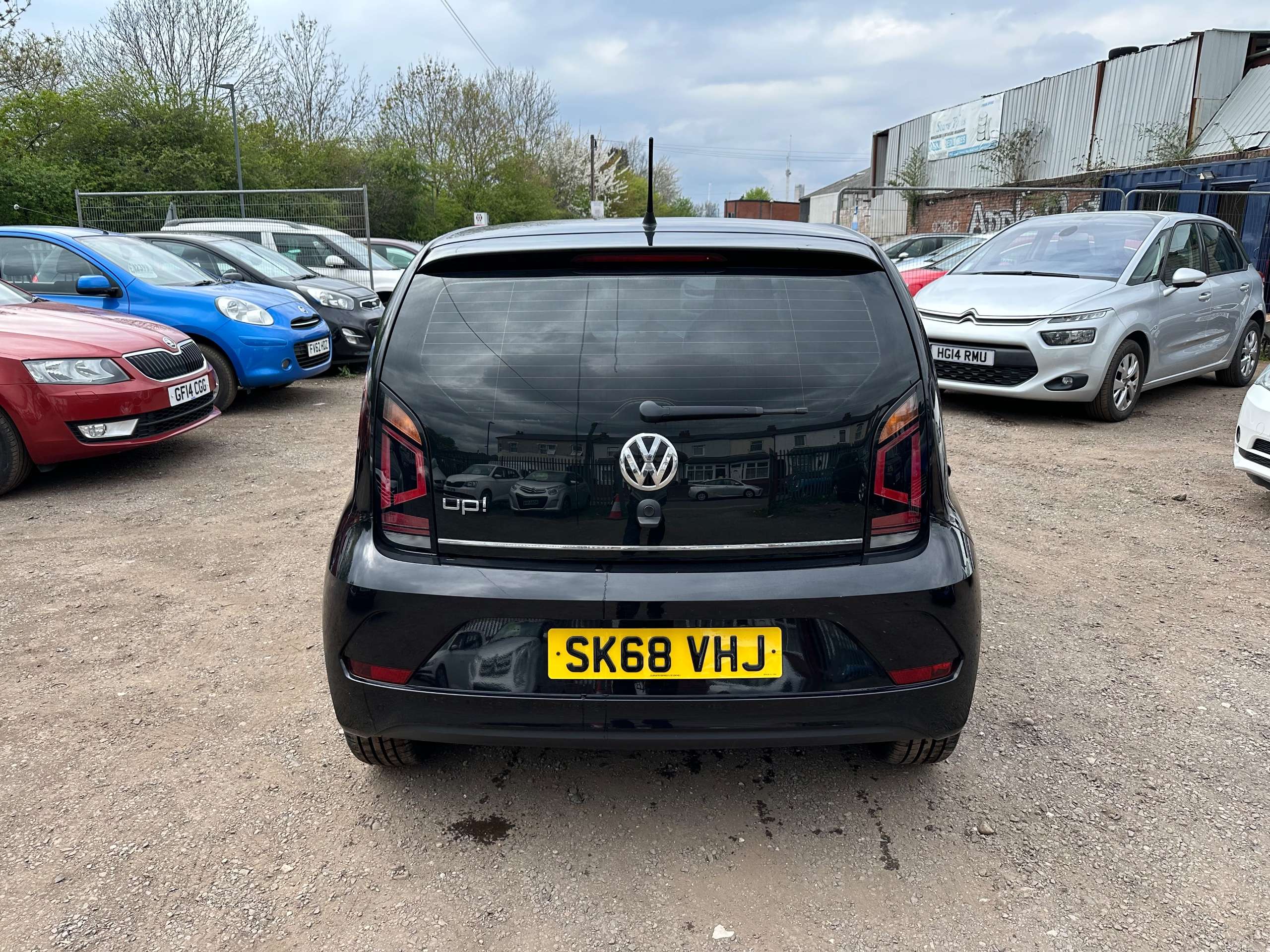 2018 VOLKSWAGEN UP! 2018 VOLKSWAGEN UP!