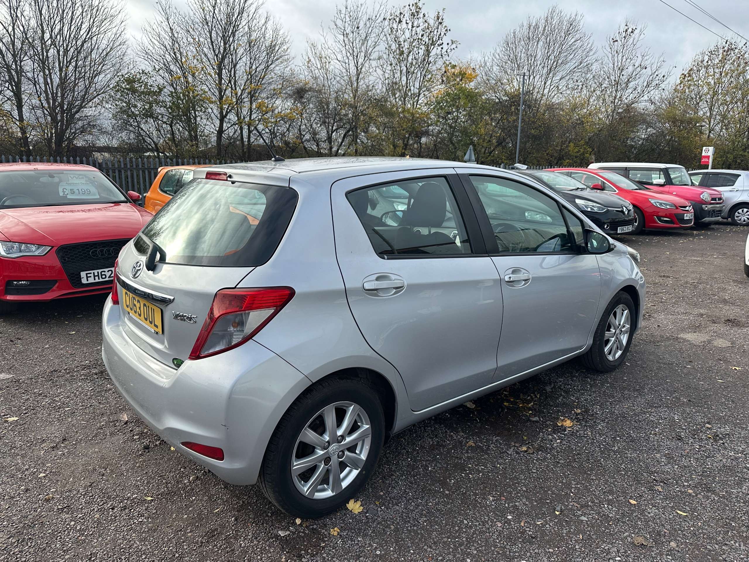 2013 TOYOTA YARIS 2013 TOYOTA YARIS