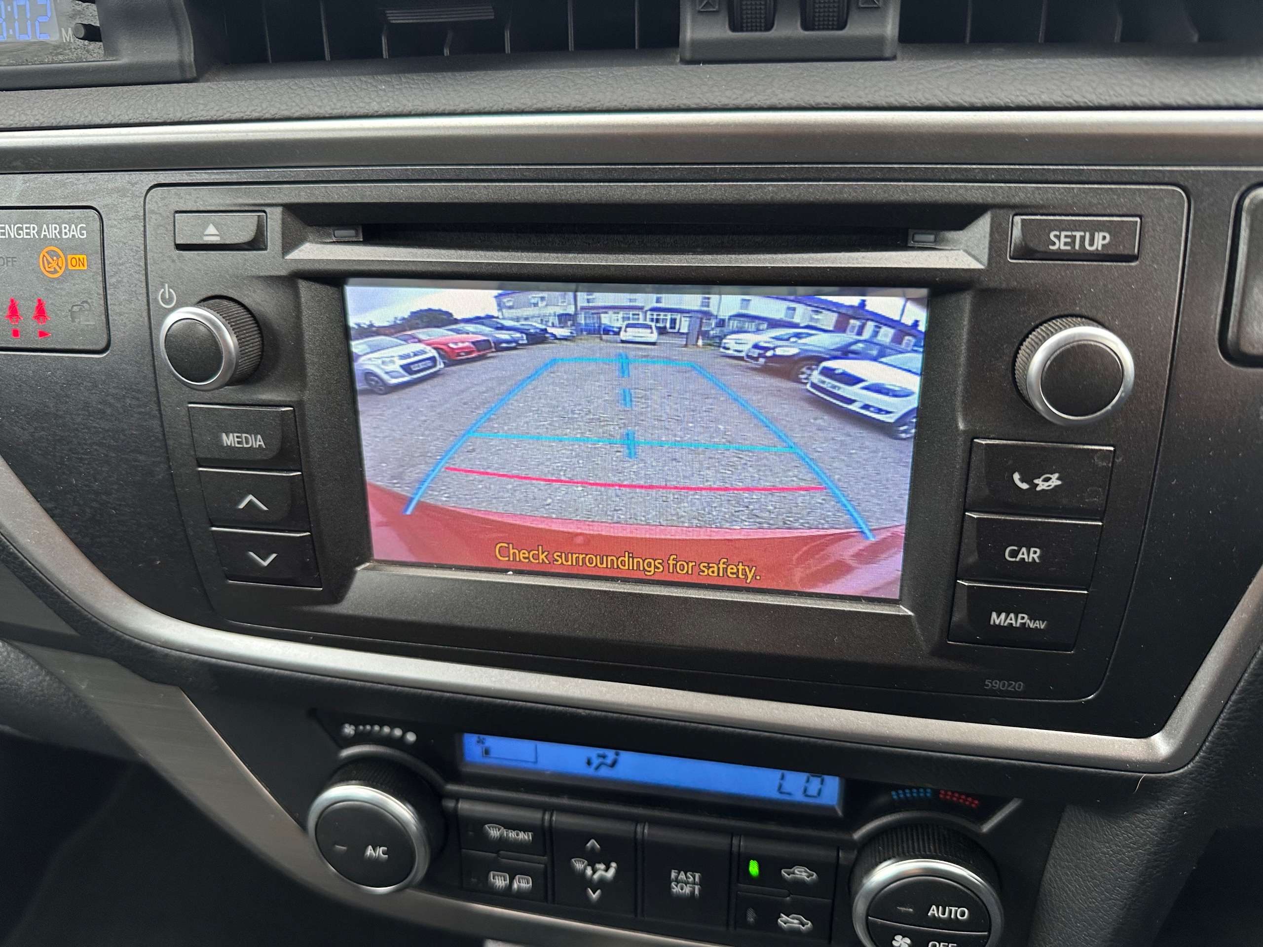 2014 TOYOTA AURIS 2014 TOYOTA AURIS