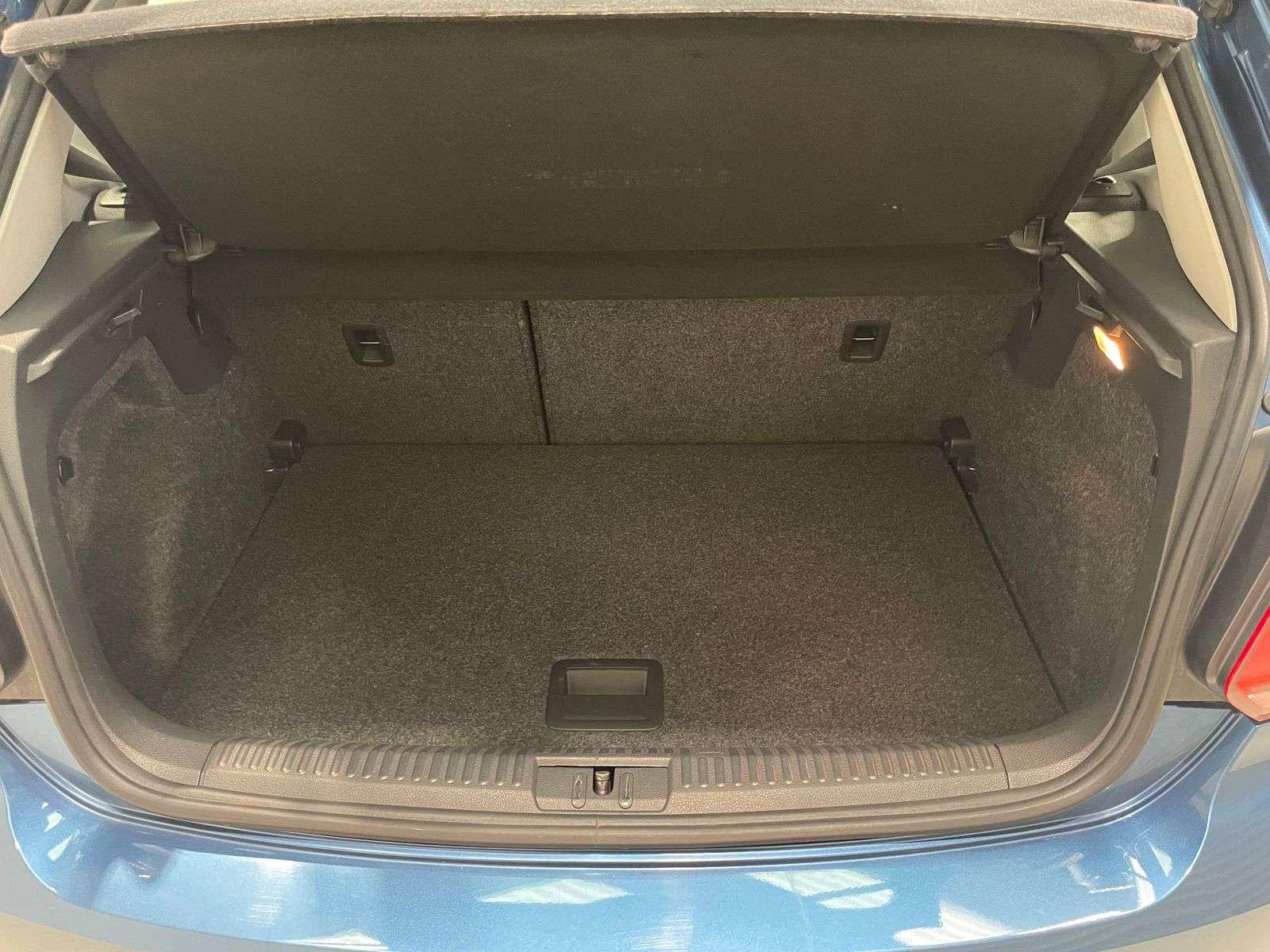 2015 VOLKSWAGEN POLO 2015 VOLKSWAGEN POLO