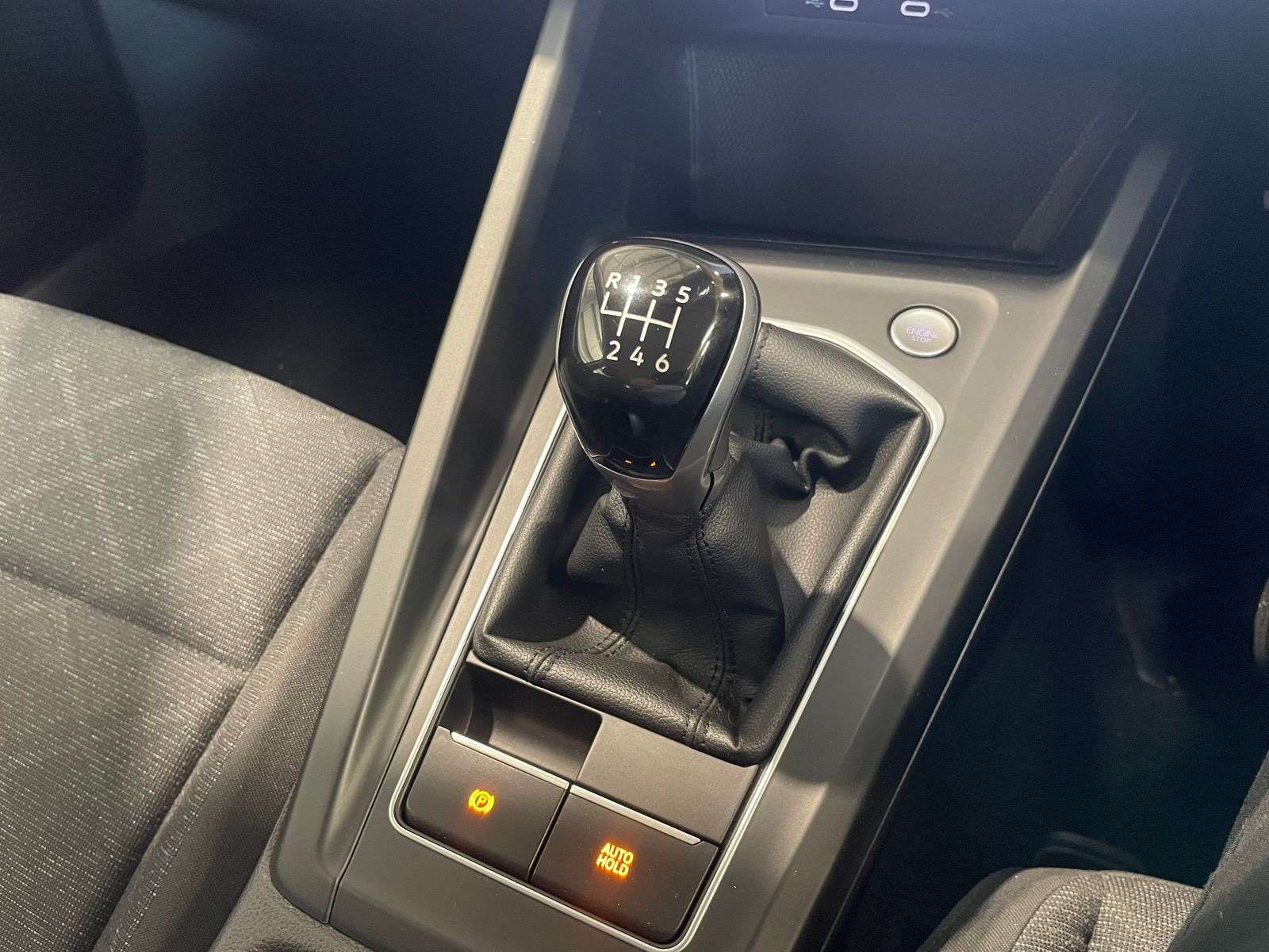 2022 VOLKSWAGEN GOLF 2022 VOLKSWAGEN GOLF