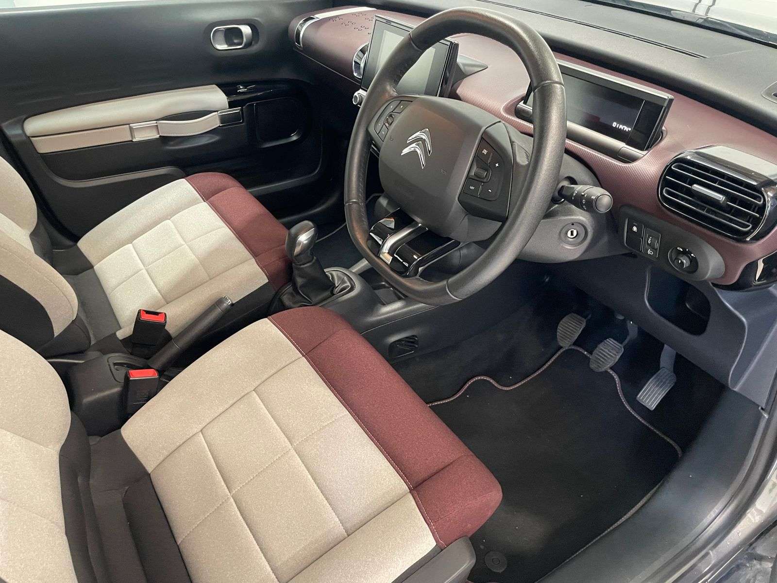 2018 CITROEN C4 CACTUS 2018 CITROEN C4 CACTUS