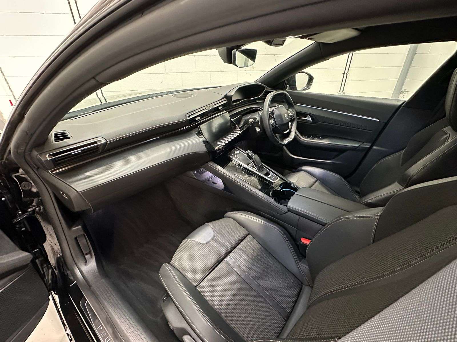 2021 PEUGEOT 508 2021 PEUGEOT 508