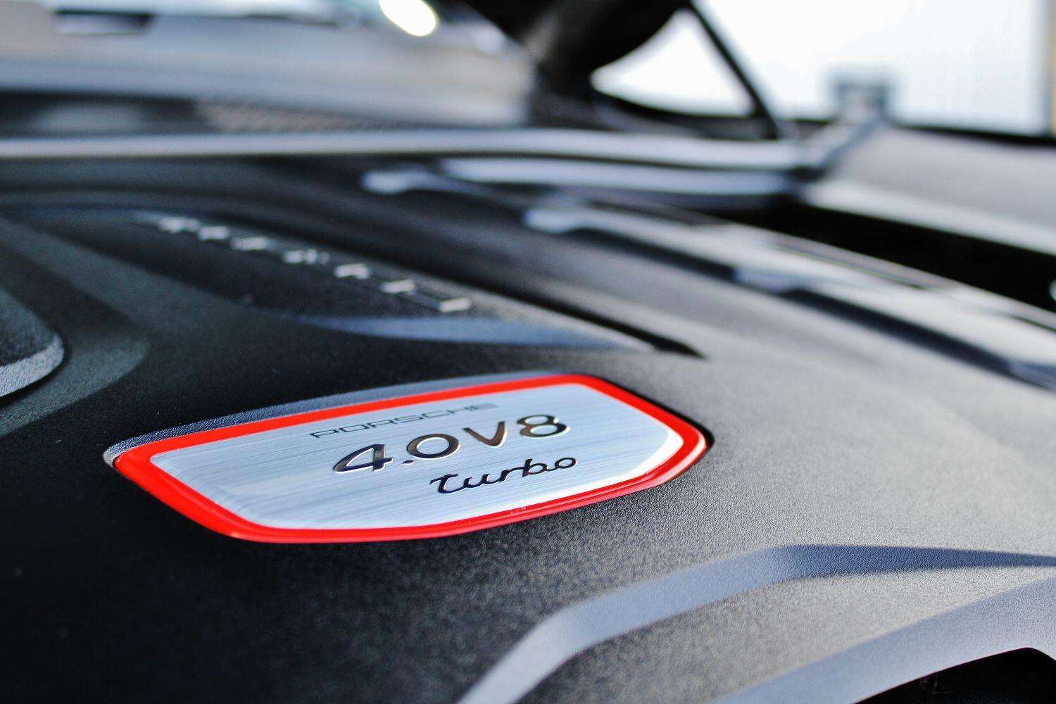 2020 PORSCHE CAYENNE 2020 PORSCHE CAYENNE