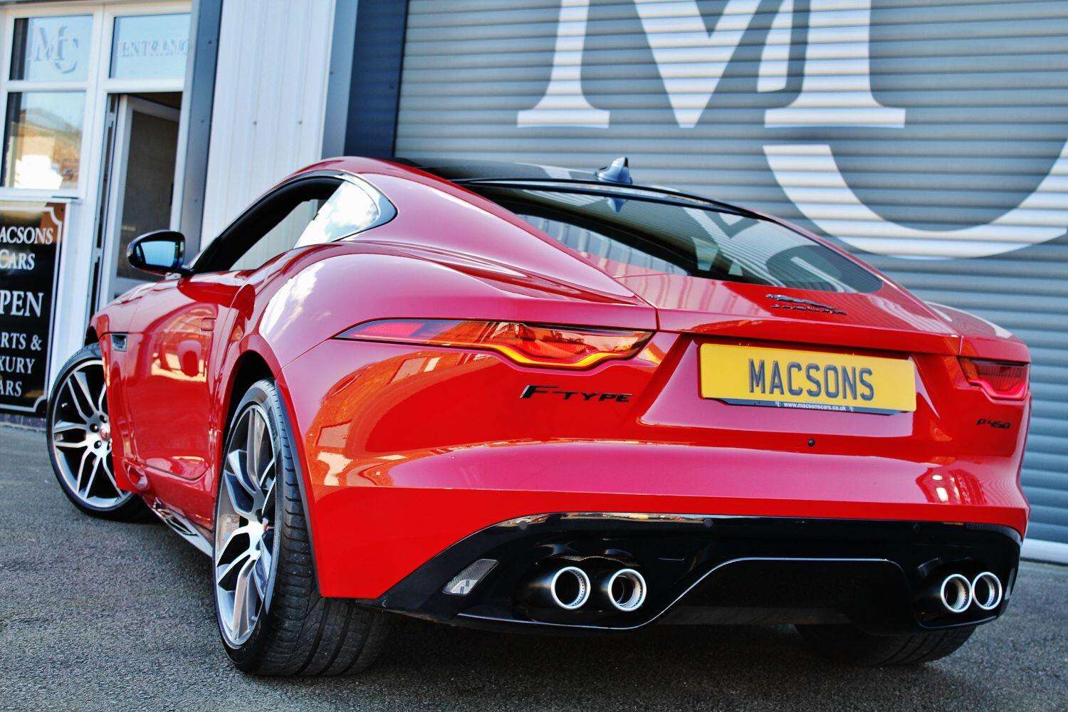 2021 JAGUAR F-TYPE 2021 JAGUAR F-TYPE