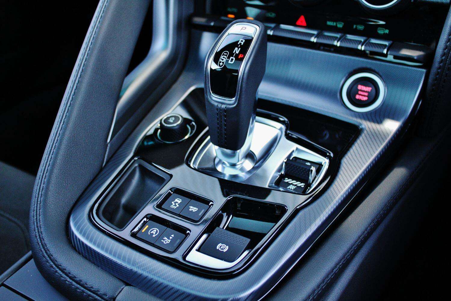 2020 JAGUAR F-TYPE 2020 JAGUAR F-TYPE