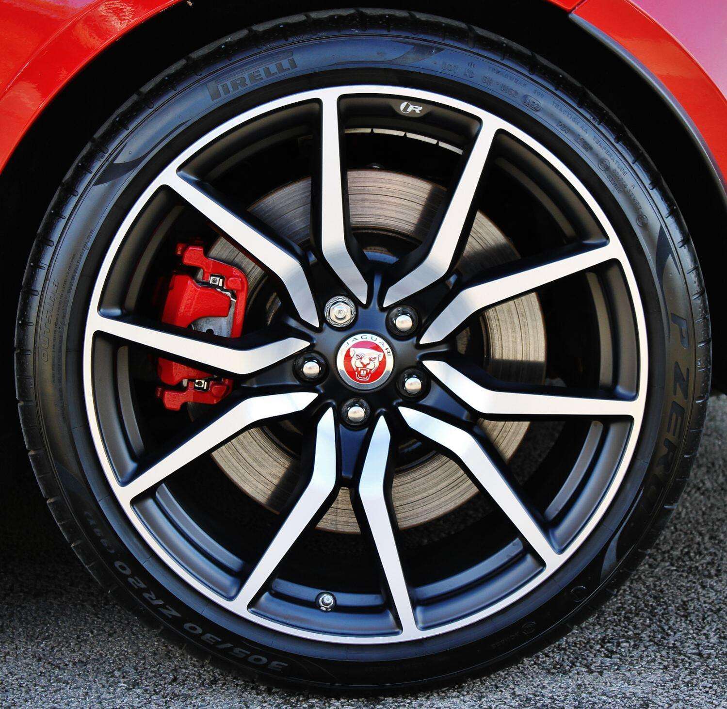 2024 JAGUAR F-TYPE 2024 JAGUAR F-TYPE