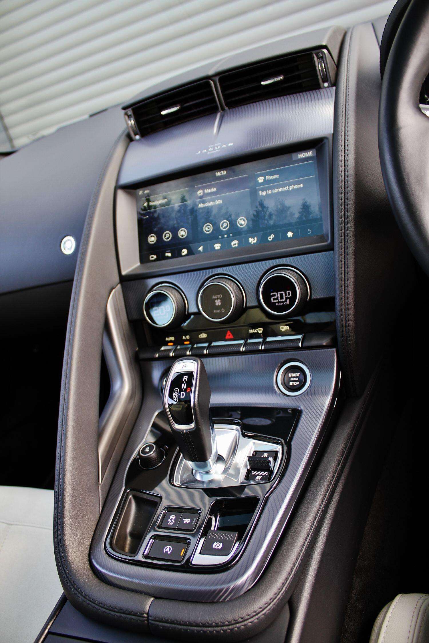 2022 JAGUAR F-TYPE 2022 JAGUAR F-TYPE