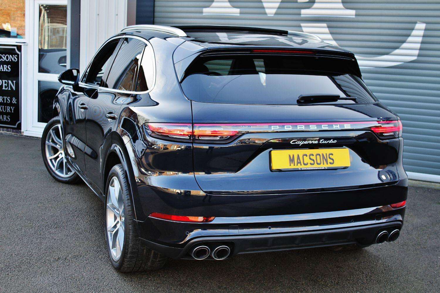 2020 PORSCHE CAYENNE 2020 PORSCHE CAYENNE