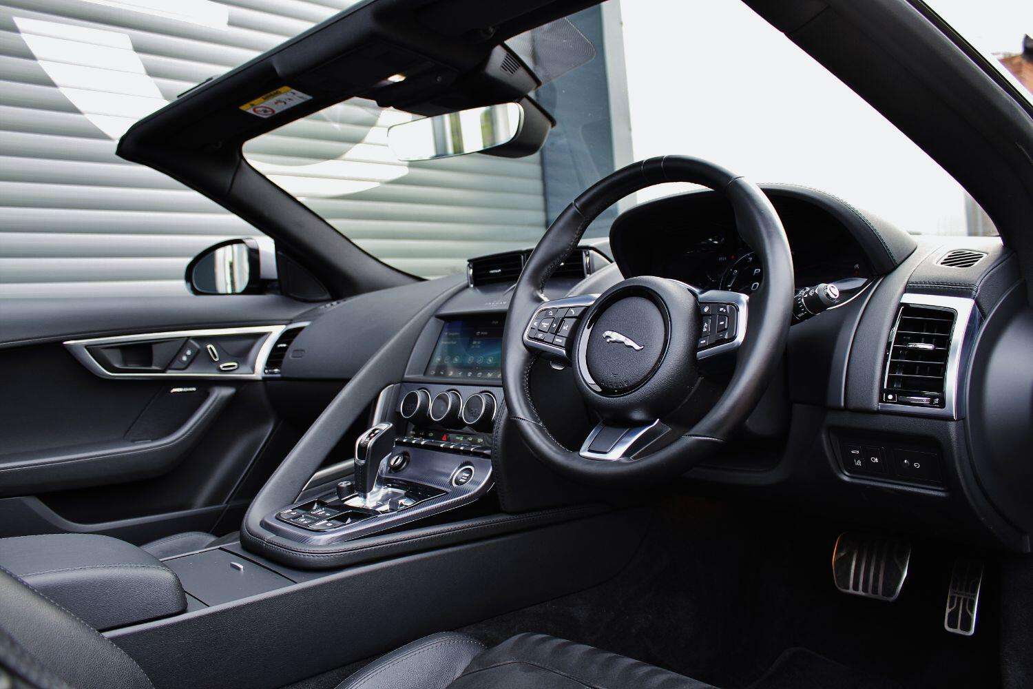 2020 JAGUAR F-TYPE 2020 JAGUAR F-TYPE