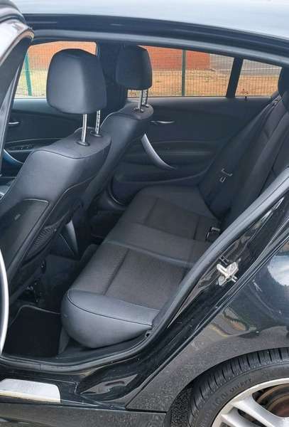 2011 BMW 1 SERIES 2011 BMW 1 SERIES